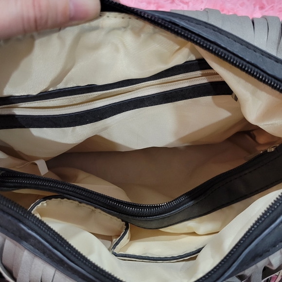 Gray Fringe Bag - Picture 6 of 11